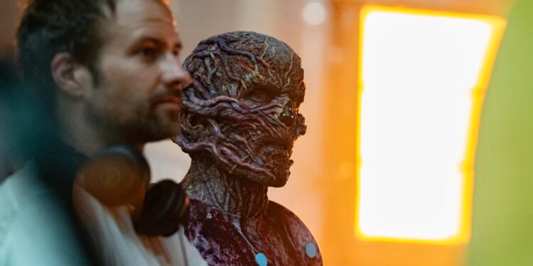 The Stranger Things behind-the-scenes doc is a lot more boring than a secret episode