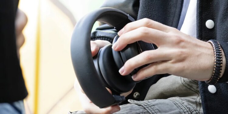 The weirdest headphones at CES will launch on Kickstarter next month