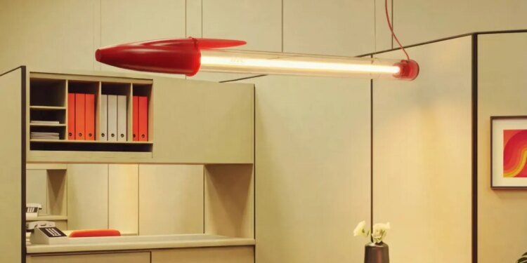 This 5-foot lamp is a supersized tribute to the world’s most iconic pen