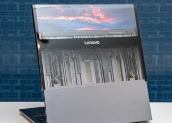 This ThinkPad laptop concept has a rollable display that wraps around its lid