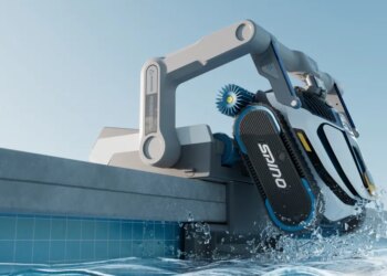 This robot pool cleaner lifts itself out of the water to charge