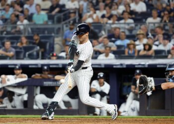 Yankees willing to add multiple opt-outs in their Cody Bellinger pursuit