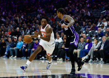 bet $5, get $200 in bonus bets for Knicks vs. Kings