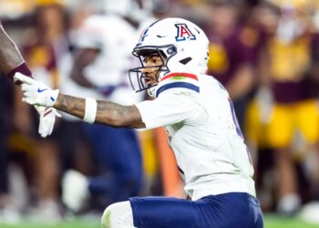 theScore Bet bonus code NPNEWS: Bet $10, get $100 in bonus bets for Arizona vs. SMU