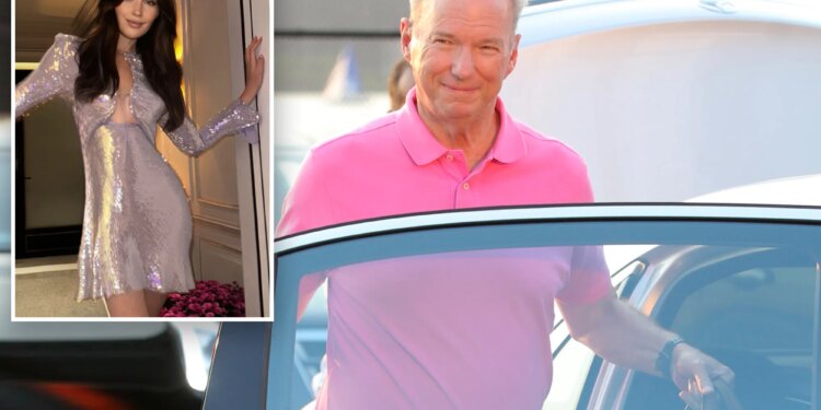 Ex-Google CEO Eric Schmidt spends 2026 with Gloria-Sophie Burkandt