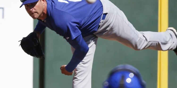 Former MLB pitcher Dan Serafini delivers