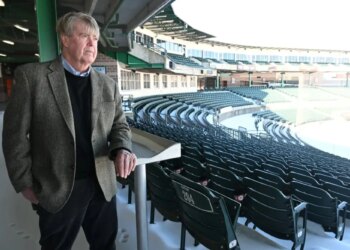 Frank Boulton passing Long Island baseball torch after 25 years