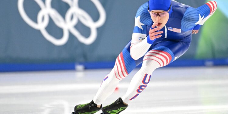 Here's how to watch Jordan Stolz in men's mass start speed skating