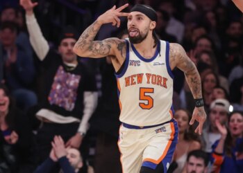 Jose Alvarado celebrates after hitting a 3-pointer during the Knicks' 108-106 comeback win over the Rockets on Feb. 21, 2026 at the Garden.