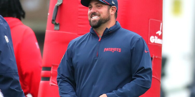 Meet Zak Kuhr, the Patriots defensive 'mastermind'