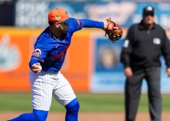 Mets' Bo Bichette shows off defense against Astros