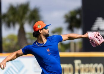 New York Mets’ MJ Melendez throwing a ball during Spring Training.
