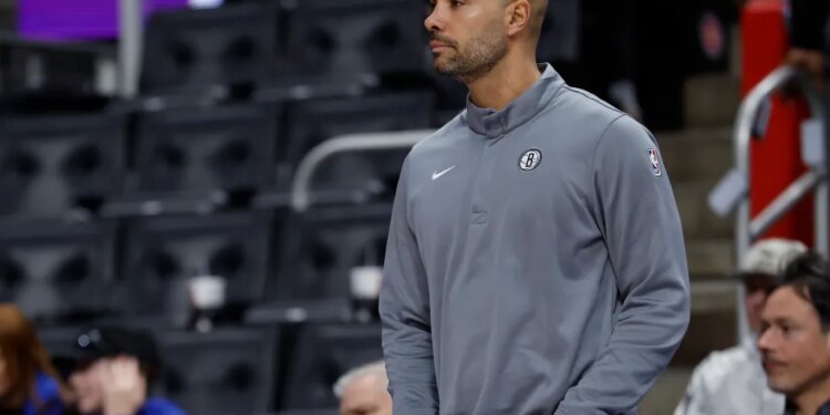 Brooklyn Nets head coach Jordi Fernandez looks on.