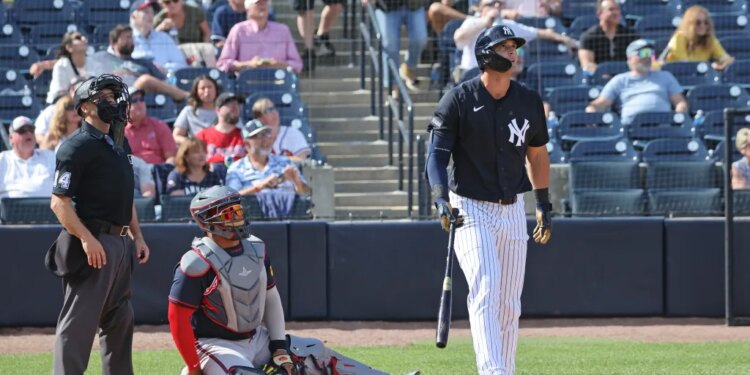 New York Yankees center fielder Spencer Jones hitting a solo homer in the 7th inning.
