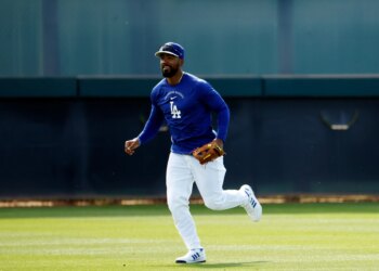Teoscar Hernandez ready for Dodgers at spring training