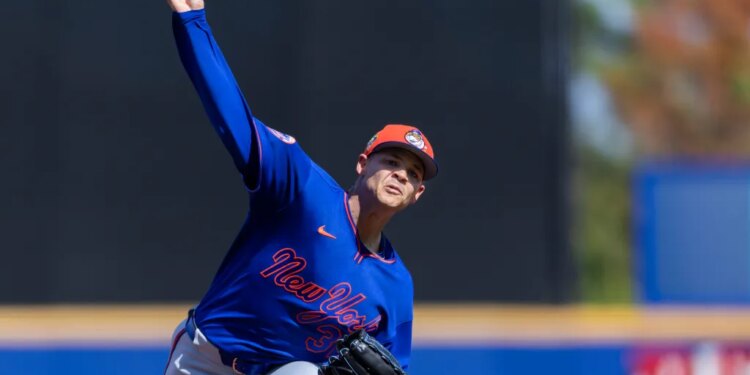 New York Mets pitcher Tobias Myers throws live batting practice during Spring Training.