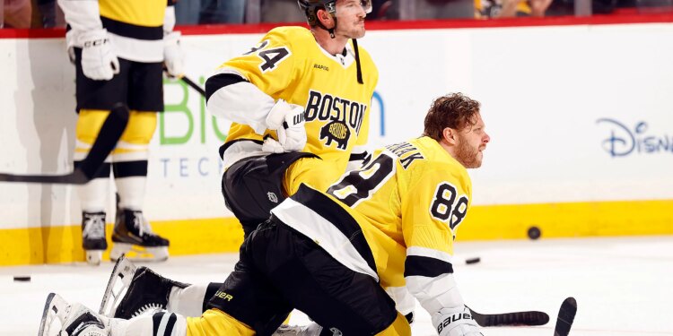 Get a 20% first deposit match up to $1,500 for Tuesday's NHL slate