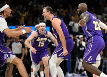 Get a bet reset up to $1,000 for Lakers vs. Pistons