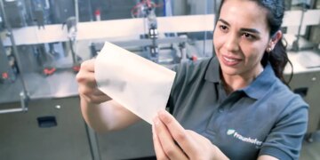 A new manufacturing process uses lasers to seal paper packaging instead of glue