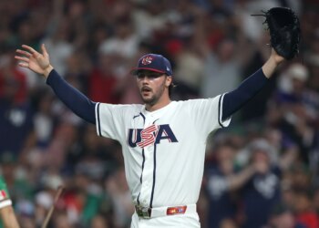 Bet $5 and get $200 in bonus bets for Team USA vs. Dominican Republic