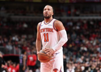 Bet $5, get $150 in bonus bets for Knicks vs. Spurs