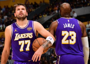 Bet $5, get $200 FanCash for Cavaliers vs. Lakers