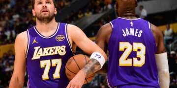 Bet $5, get $200 FanCash for Cavaliers vs. Lakers