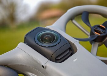 Photo of the DJI Avata 360 lens