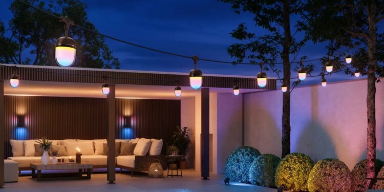 Every bulb on Govee’s new outdoor string lights can display multicolor effects