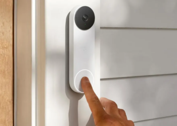 Google’s battery-powered Nest Doorbell is $40 off right now