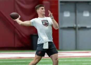 Ty Simpson throws at Alabama's Pro Day on March 25, 2026.