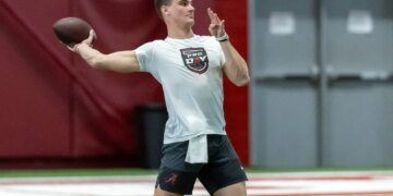 Ty Simpson throws at Alabama's Pro Day on March 25, 2026.