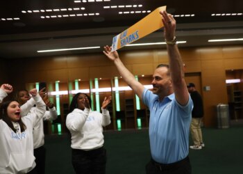 LIU riding wave of women's flag football with help of Jets, Jimmy Barbarise