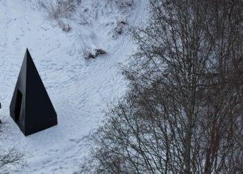 Leaving civilization is now easier with this ‘off-grid utility core’