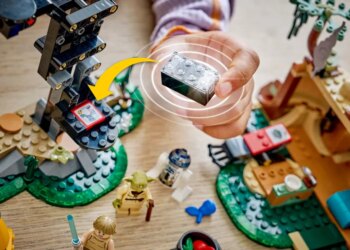 Lego’s Smart Brick is here, and it transforms these new Star Wars sets