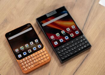 The Titan 2 Elite (left) and the Titan 2 (right) can be your sometimes phone.