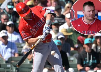 Mike Trout's fight to rejoin elite comes with same old Angels battle