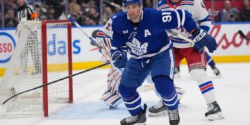 John Tavares, who scored the game-winning goal in the third period, skates for the puck during the first period of the Rangers' 4-3 loss to the Maple Leafs on March 25, 2026 in Toronto.