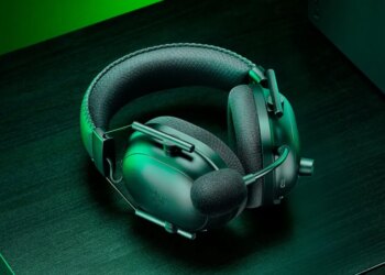 Razer’s BlackShark V2 Pro gaming headset is $90, which is a new low price