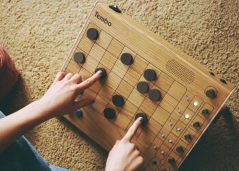Tembo is a playful drum machine that thinks it’s a checkerboard