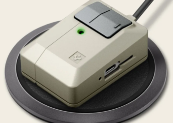 The classic Apple Macintosh mouse inspired Spigen’s retro AirPods case