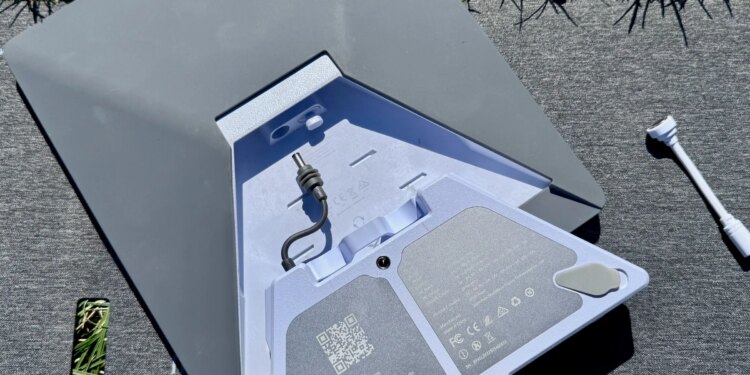 The improved battery-powered Starlink Mini is here