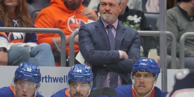 The time for Patrick Roy's experiments with Islanders lines is over