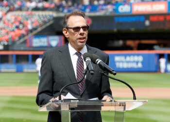 They don't make them like Howie Rose anymore