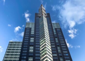 Illustration of 1540 Broadway building.