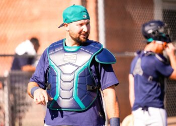 Trade $10, get $10! for MLB AL Pennant