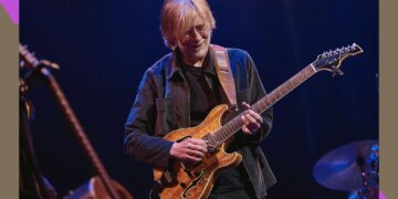 Trey Anastasio solo acoustic tour 2026: Where to buy tickets