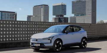 Two more EVs for the trash heap: Volvo EX30 and Honda Prologue