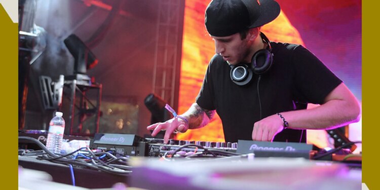 Where to buy tickets, live show experience