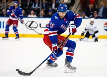Noah Laba makes a pass during the Rangers' loss to the Kings on March 16, 2026.